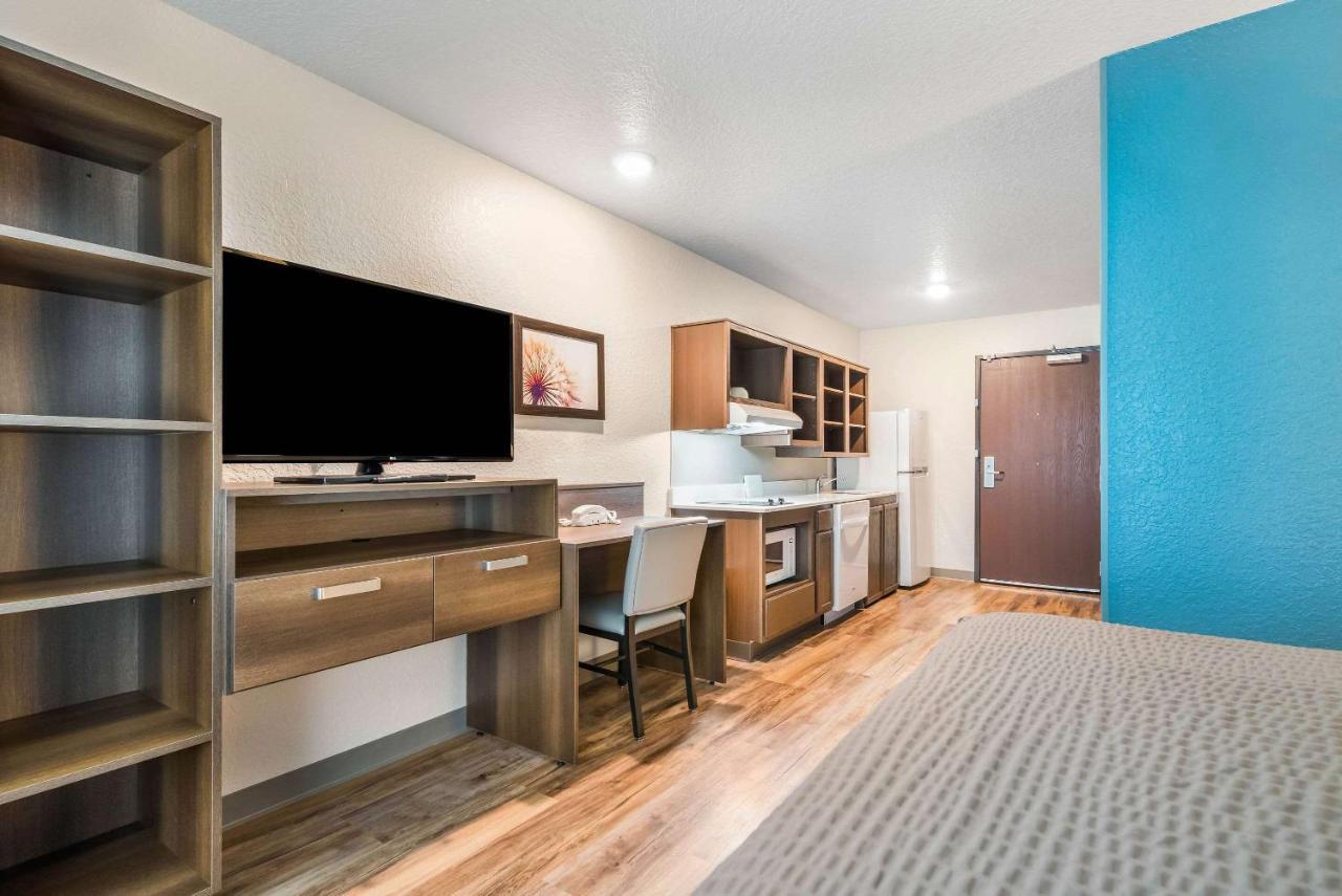 Woodspring Fl 2* Davenport