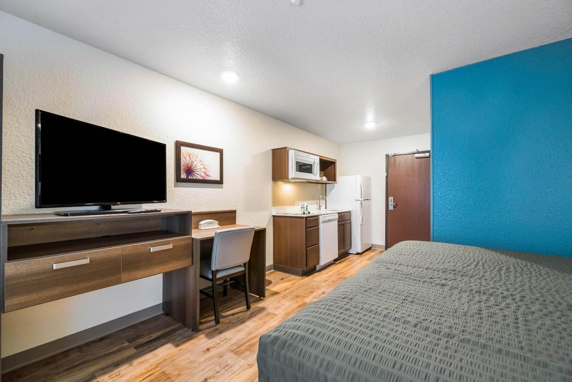 Woodspring Fl Hotel 2*