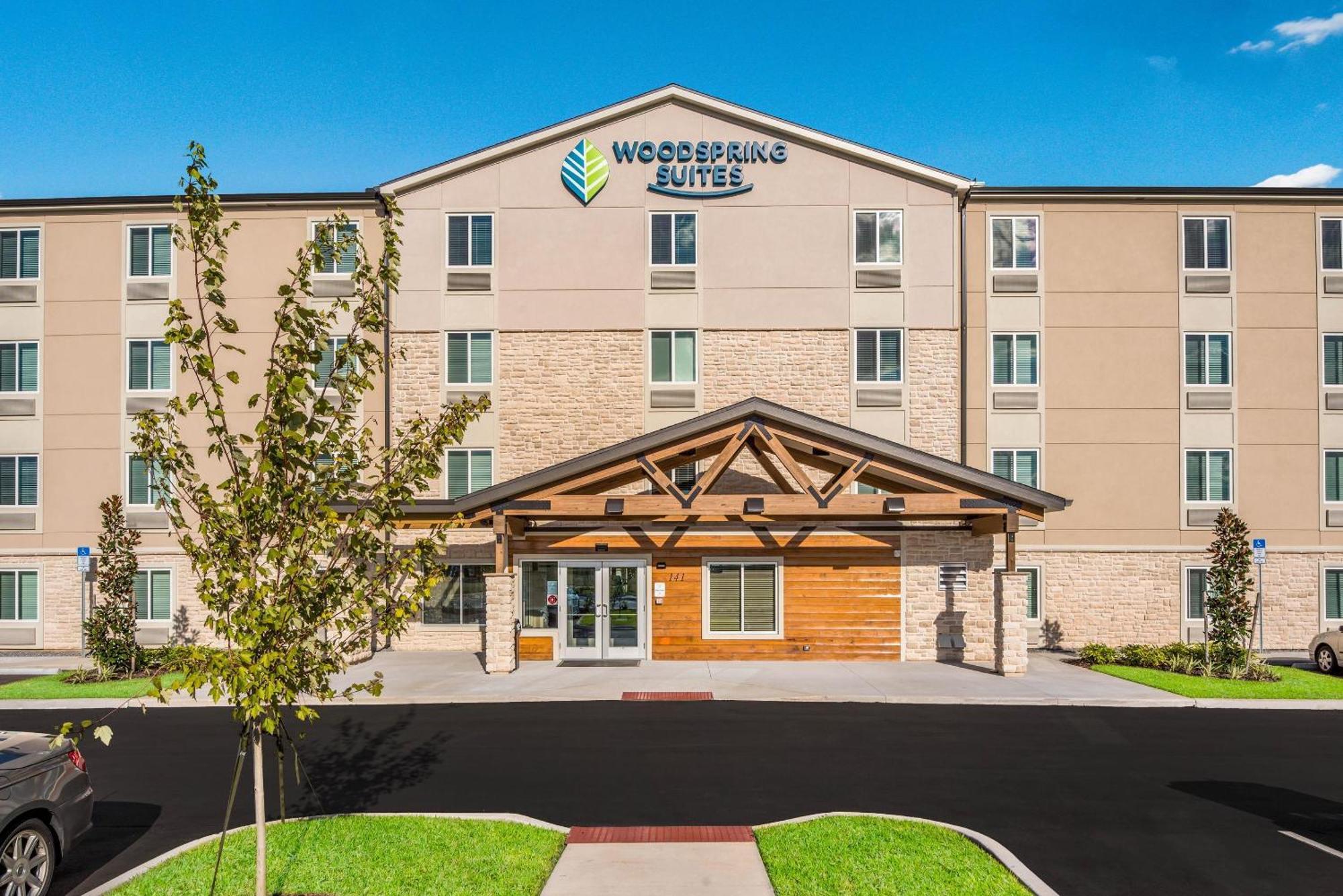 Woodspring Fl Hotel